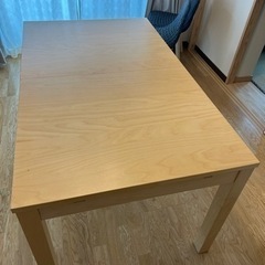 【商談中】IKEA 伸縮ダイニングテーブル BJURSTA
