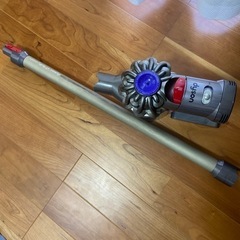 Dyson 掃除機　動作問題なし　ヘッドなし