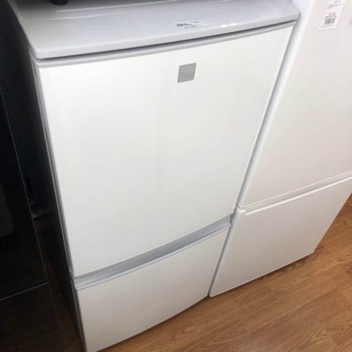 安心の6ヶ月保証付き！！SHARP 2ドア冷蔵庫　137L 2019年製　取りに来れる方限定！売ります！