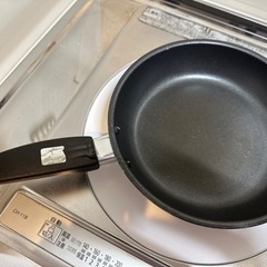 浅型フライパン 21cm