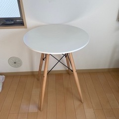 【3/30まで】円型テーブル　ホワイト