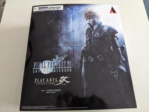 FINAL FANTASY VII ADVENT CHILDREN PLAY ARTS改 クラウド・ストライフ\n\n