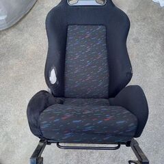 レール付きレカロシート運転席側