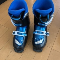 スキー用ブーツ　22〜22.5センチ