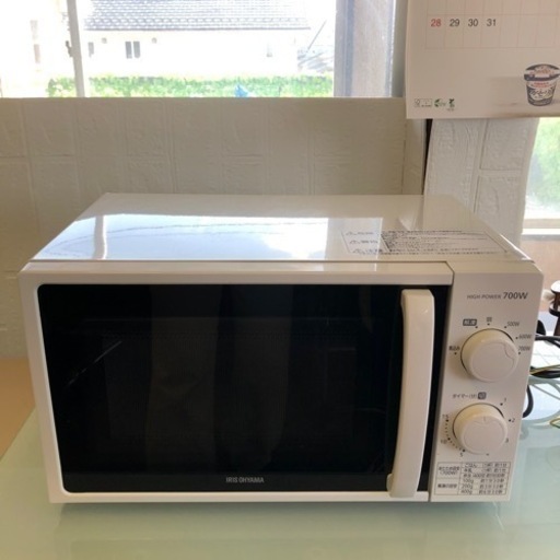 【新生活応援】美品 アイリスオーヤマ IRIS OHYAMA 電子レンジ IMG-T177-5W 2019年製 ホワイトターンテーブル