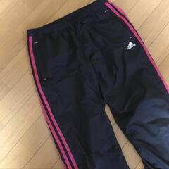 値下げしました！特別価格！adidas ウィンドブレーカー