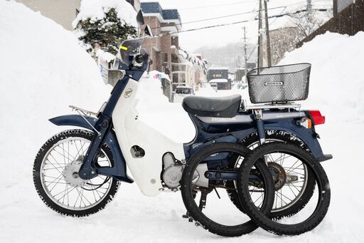 1993年 HONDA Super Cub CUSTOM スーパーカブ50カスタム C50CMP リアスパイクタイヤ・前後夏タイヤ・カゴ・セル・書類付き