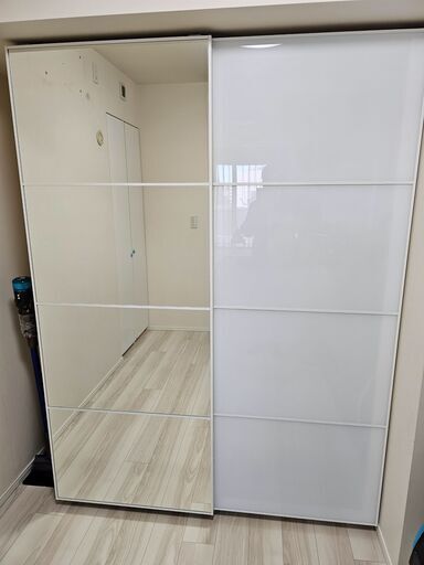 新品・IKEA】 高級ガラス扉仕様PAX/AULI・ワードローブLED付（システム  