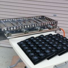 【業務用】たこ焼き機　１８穴×４連　プロパン