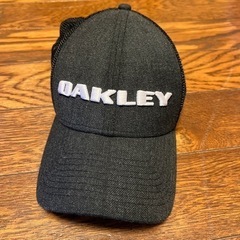 【新品未使用‼️】 OAKLEY 帽子