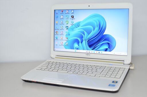 中古良品ノートパソコン Windows11+office 爆速SSD480GB 富士通 LIFEBOOK AH77/G i7-2670QM/メモリ8GB/15.6インチ/ブルーレイ/webカメラ