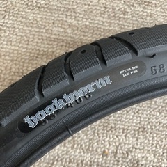 マキシス MAXXIS Hook Worm 20 x 19.5   新品   2本セット