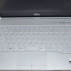 中古軽量ノートパソコン 富士通 SH75/B1 Windows11 爆速SSD256GB 高 