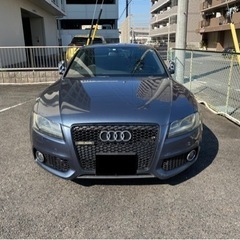 今週限定Audi A5クワトロスポーツバック　sラインクーペ