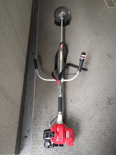 刈払機 草刈機  エンジン式 丸山NBC205型 （肩掛式/両手ハンドルタイプ）20cc 使用歴少