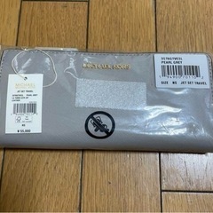 新品未使用　マイケルコース長財布