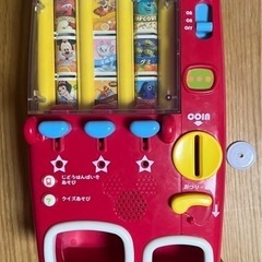 おもちゃ自動販売機　ディズニー