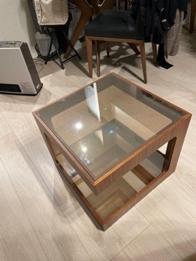 moda en casa ダイス50 コーヒーテーブル ガラス天板 50×50×42cm moda en casa ダイス50 コーヒーテーブル ガラス天板 50×50×42cm