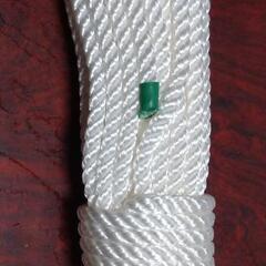 ロープ 白  5mm×10m    耐水性 参考価格458円