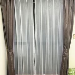 【無料!】新品同様のカーテン220*140cm