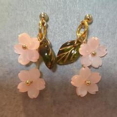 ハンドメイド 桜の花のピアス