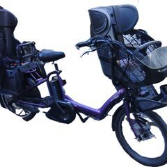 b90🟢土日もお子様と土足のまま、いろいろなタイプのご試乗が可能です