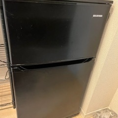 アイリスオーヤマ　冷蔵庫　KRSD-9A
