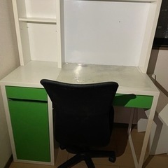 IKEAミッケデスクとキャスター付き椅子セット！！