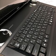 ☆キレイ☆超最新Win11 23H2☆3波TV対応【富士通 NH77/ED】17.3