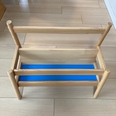 IKEA キッズ　マガジンラック