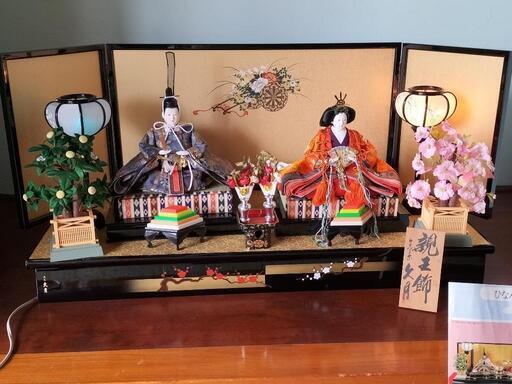 お雛様　親王飾り