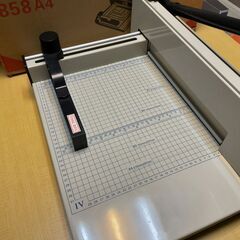 大型裁断機ブック40  未使用自宅保管　新古品 大型裁断機ブック40 未使用自宅保管新古品