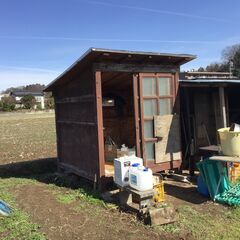 小屋。使わなくなったので差し上げます。