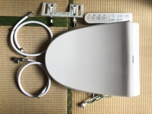Toshiba温水洗浄便座 ウォシュレット