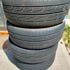 Goodyear EAGLE LS2000 215-50-R17...