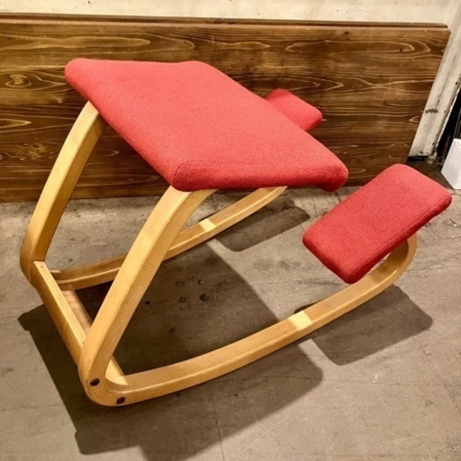 【武蔵小山店】 　北欧デザイン　balance  original バランスチェア　ノルウェー　検　ストッケ　STOKKE ヴァリエール　VARIER バリアブル　variable balans 子供椅子　子ども椅子　チェア　勉強椅子　勉強イス 運搬無料エリア有 / 品川区リサイクルショップ　Lumberroom (ランバールーム) / 武蔵小山パルム 戸越銀座 隣接