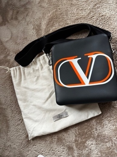 VALENTINO ヴァレンティノ　ショルダーバッグ