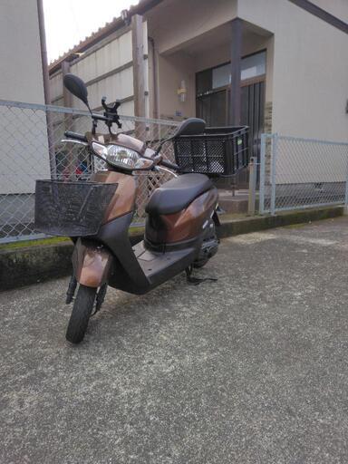 ホンダ　タクト　H28年製造　50cc　茶色　セル可能　低走行車　延岡市役所近く