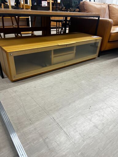 カリモク❕ テレビボード❕　キャスター付き❕　幅：148㎝❕　50V前後にオススメ❕　ゲート付き軽トラ”無料貸出❕R4618