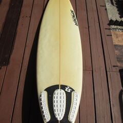 HIC サーフボード 6’0 ケリートコロ FCSフィン付 HIC サーフボード 6'0 ケリートコロ FCSフィン付