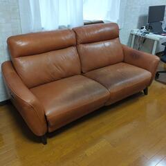 大幅値下げ。買値18万円 本革 左右電動リクライニングソファー