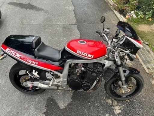 SUZUKI スズキ　gsx-r1100 1990年