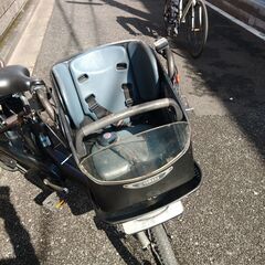 b103??お子様と土日も土足のまま、いろいろなタイプのご試乗が可能 