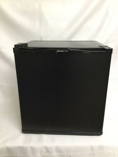 【北見市発】デバイスタイル deviceSTYLE 1ドア冷蔵庫 ペルチェ式 RA-P20FL-K 2018年製 20L 黒 ② (E2523wY)