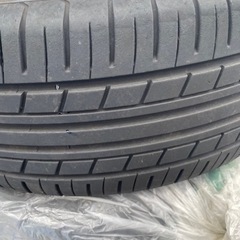 タイヤ付きホイール山あり