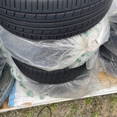 タイヤ付きホイール山あり