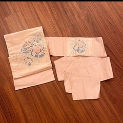 使いやすいペールピンクxラベンダー　刺繍　織　名古屋帯　菊