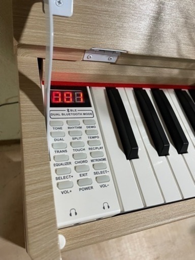 23年製　ほぼ新品　KIMFBAY  電子ピアノ　　88鍵盤