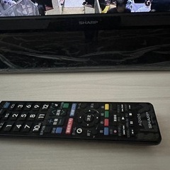 AQUOS 40型　液晶テレビ　SHARP