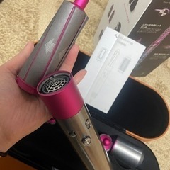 値下げしました！ダイソン　ヘアケアセットで27000円